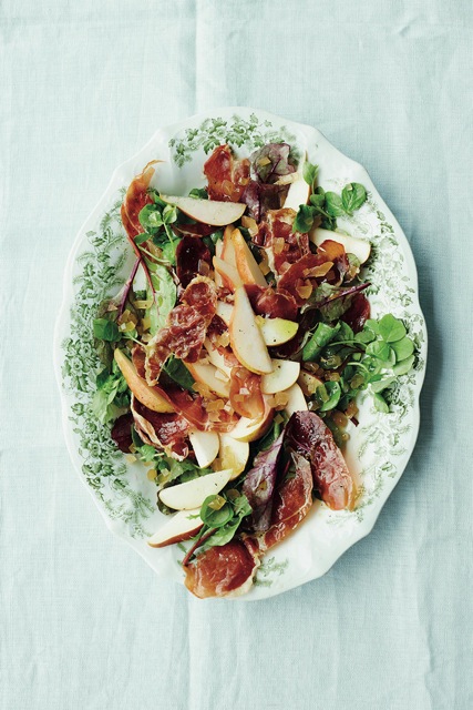 Birnen-Salat mit Parmaschinken
