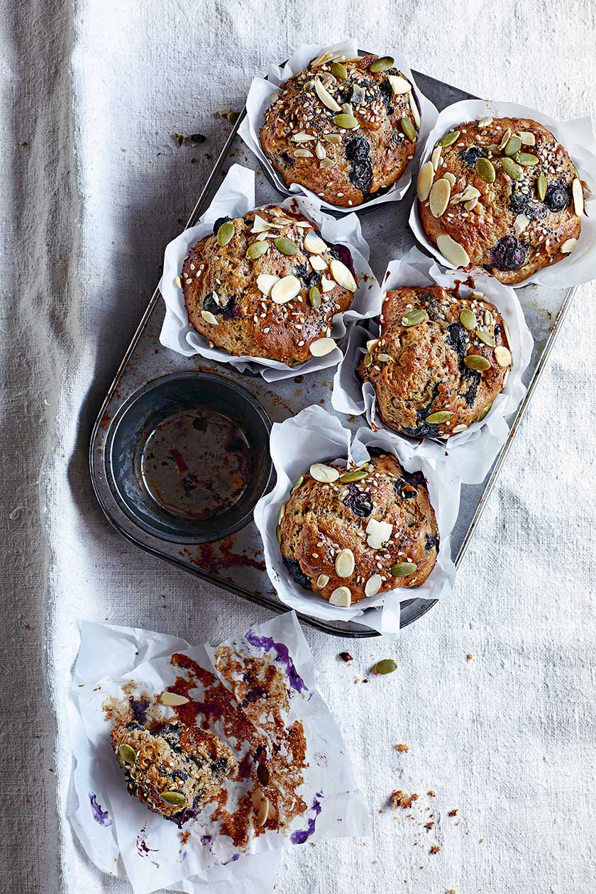 Frühstücksmuffins mit Blaubeeren und Mandeln | Food and Travel Magazine DE