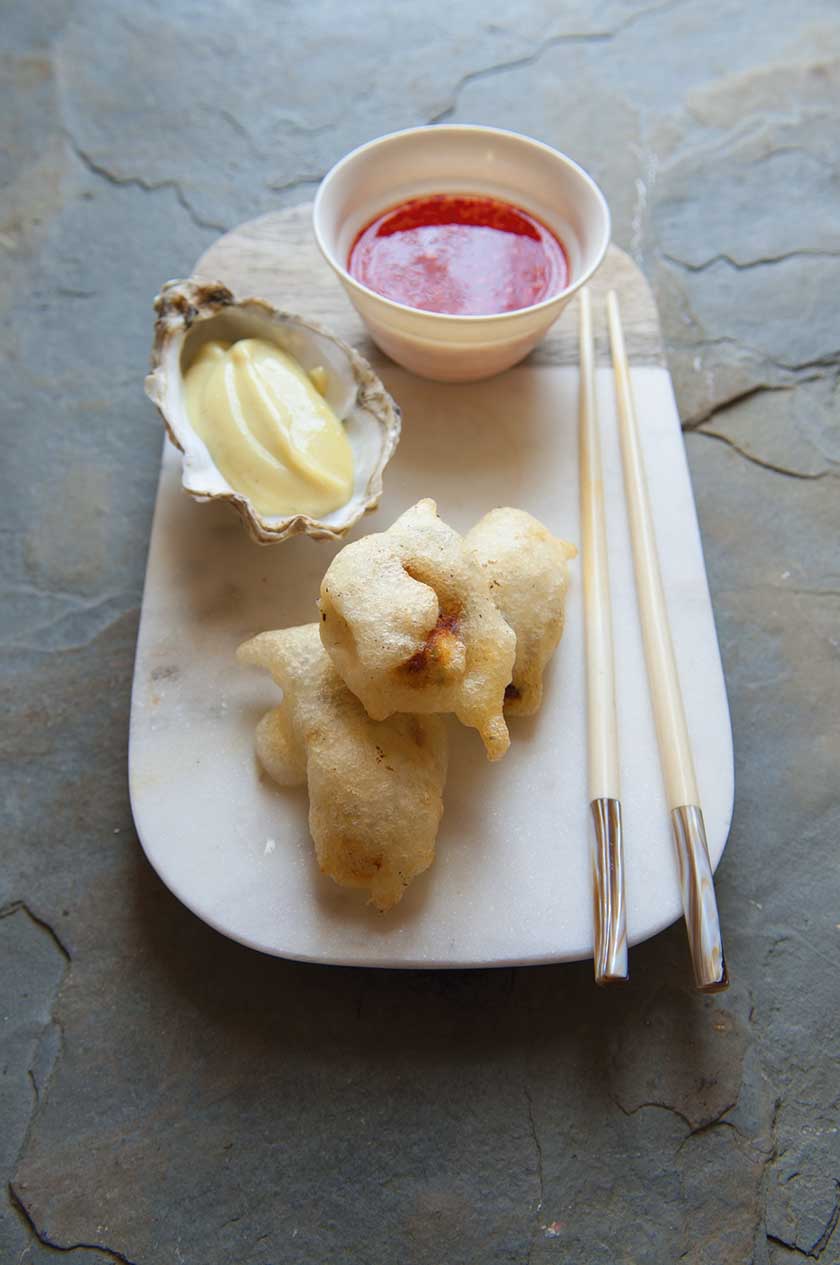 Tempura-Austern mit süßer Chili-Sauce und Wasabi-Mayonnaise