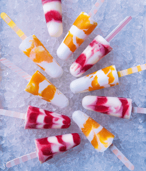 Himbeer-Rosen- Eis am Stiel