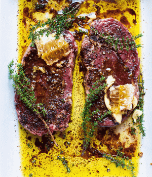 Rumpsteaks in Thymian-Kaffee- Knoblauch-Marinade