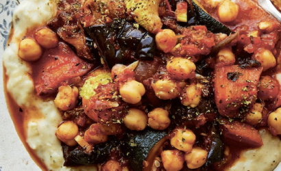 Gebackenes Gemüse mit Kichererbsen